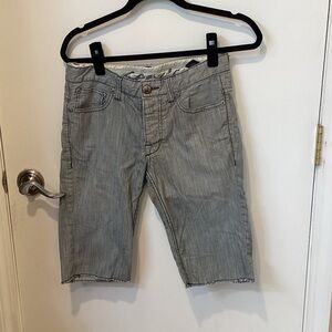 Stitches Men's Gray Denim Shorts